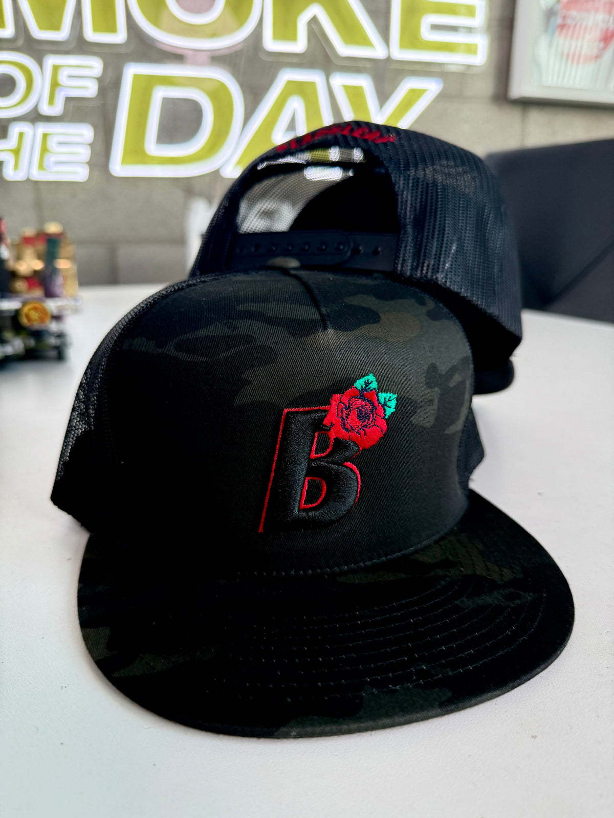 Dark Camo Blackleaf Snapback Hat